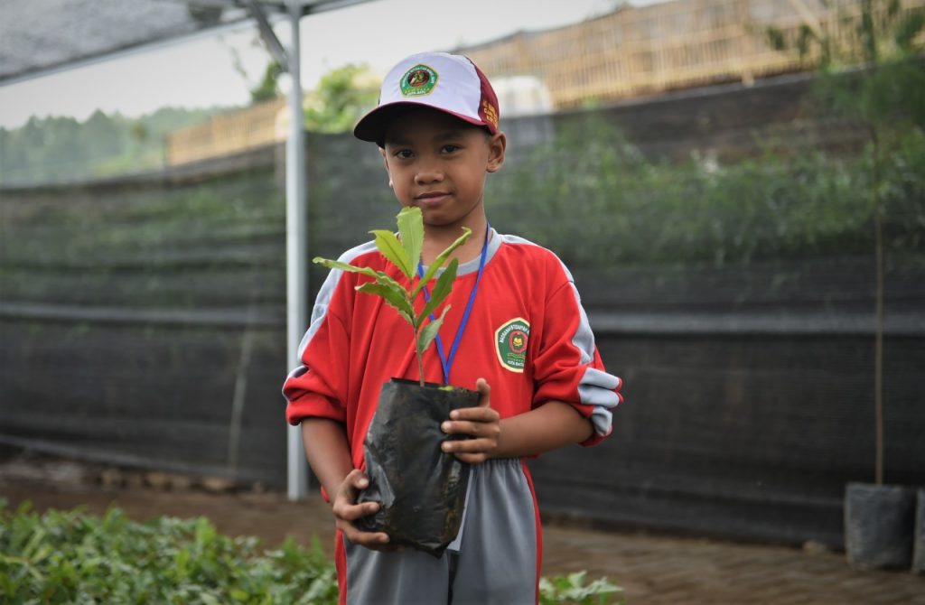 Foto Lainnya Pulihkan Lahan, Menteri LHK Pimpin Puncak Acara GNPDAS 2019